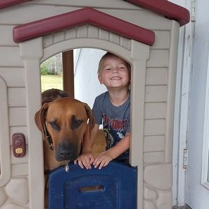 Meet your Posher, Danielle